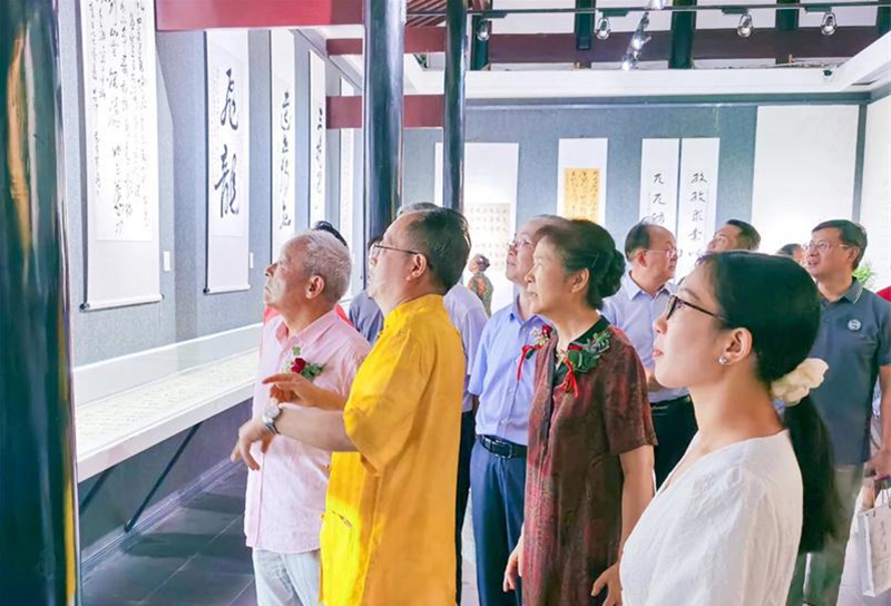 1755136836766516.jpg 2.jpg