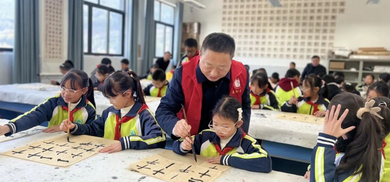 1765950914717766.jpg 2.jpg