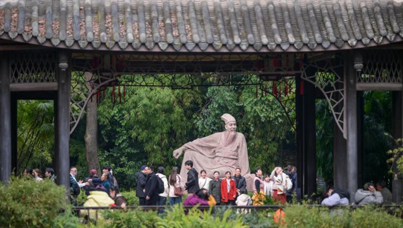 1774500437328176.jpg b7703f5a-0434-41bc-a6ab-9d4fb459fd2e.jpg